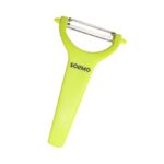 Amazon Brand - Solimo Plastic Kitchen Peeler - Green